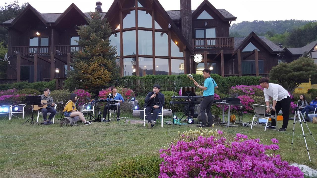 Chalet Resort Pyeongchang Extérieur photo
